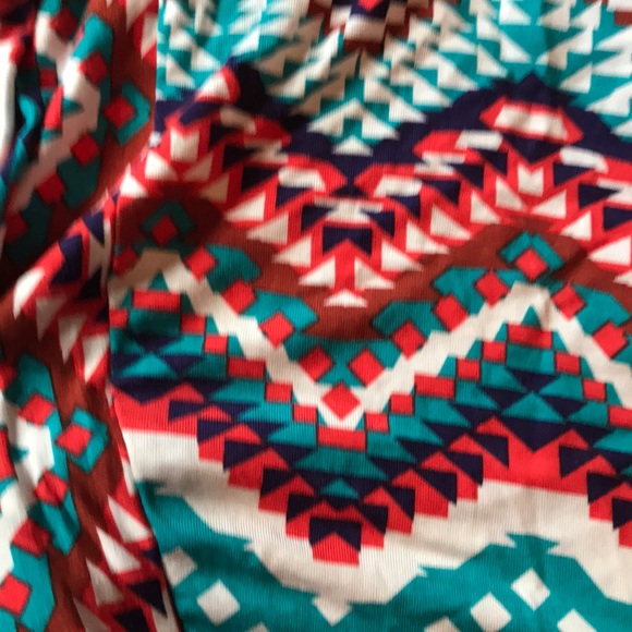 Aztec Cardigan - Picture 3 of 3